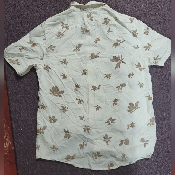 Button Up - Picture 3 of 3